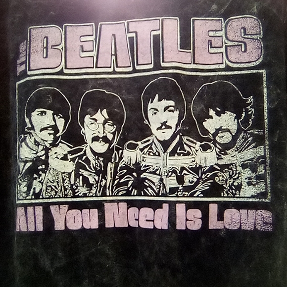 Brand New Beatles Tee "All U Need is ..Love" - Picture 6 of 8